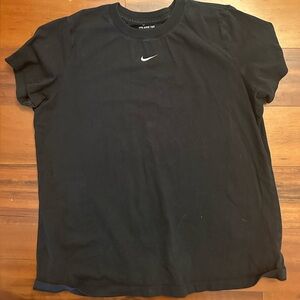 Nike Size Large Black Tee Shirt